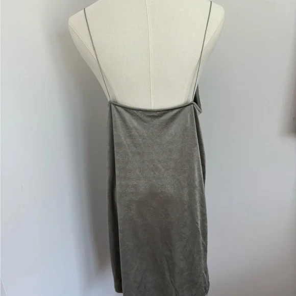 Zara Elegant Green Slip Mini Dress - Picture 3 of 4